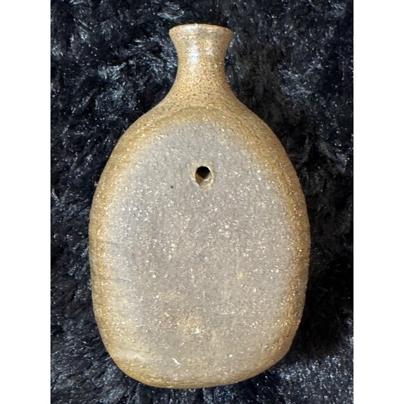 Vintage Handcrafted Brown Ceramic Bud Wall Vase With Leaf Pattern - Picture 5 of 7